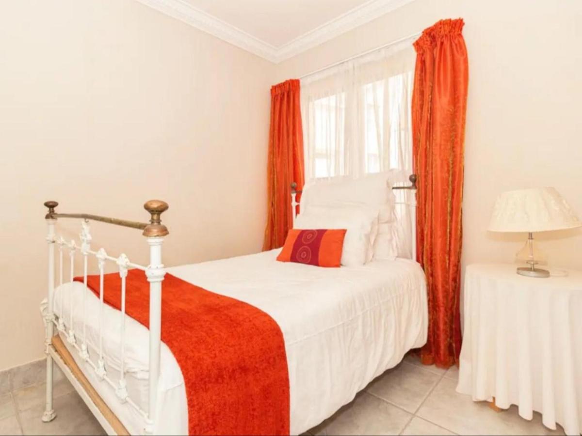 Summerseas Units Port Elizabeth Exterior foto